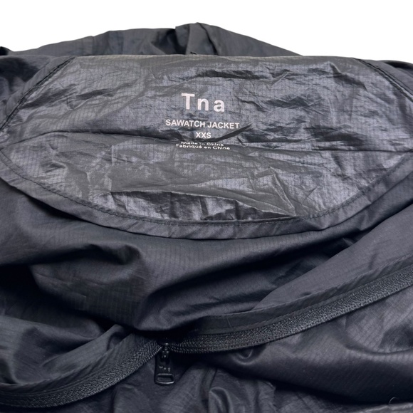 TNA | Sawatch Jacket | XXS | Black | Athleisure | Gorpcore | Streetwear | Hooded - Picture 6 of 16